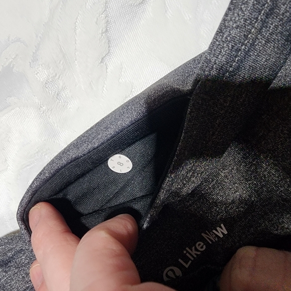 LULULEMON Featherlight Tights/Leggings - Picture 6 of 11
